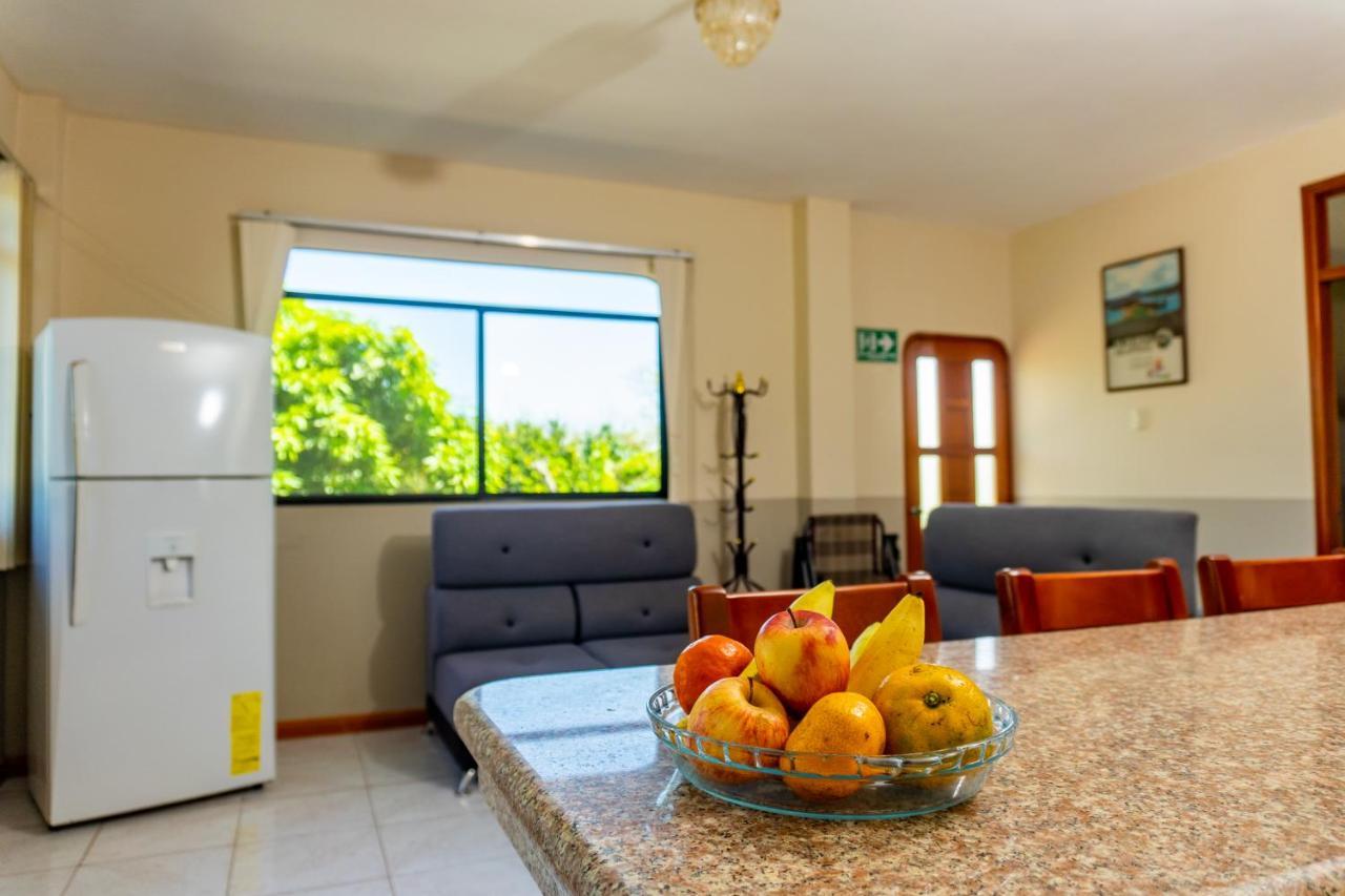 Cucuve Eco Hostal ปูแอร์โต บาเกริโซ โมเรโน ภายนอก รูปภาพ