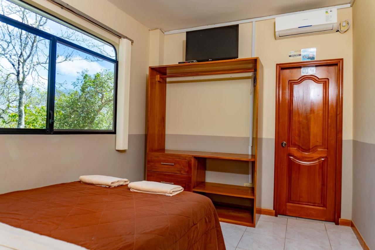 Cucuve Eco Hostal ปูแอร์โต บาเกริโซ โมเรโน ภายนอก รูปภาพ