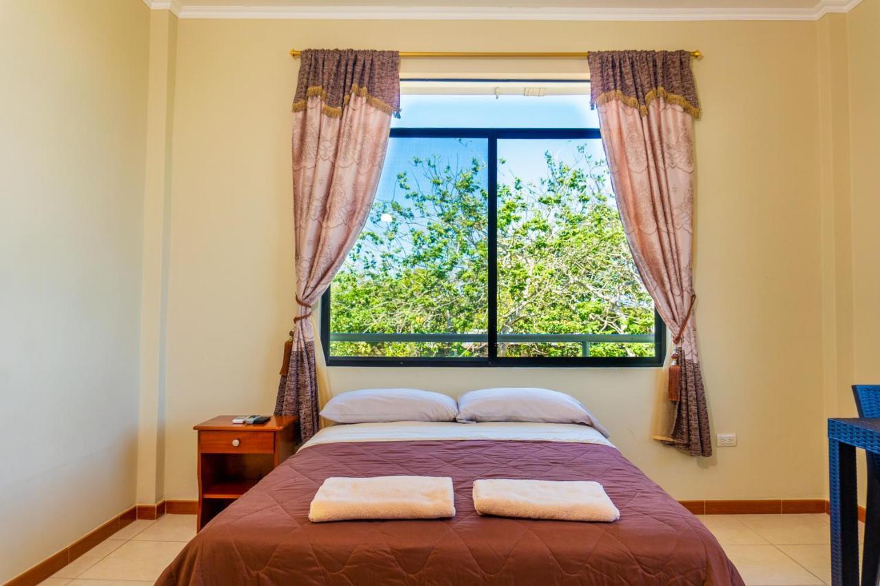 Cucuve Eco Hostal ปูแอร์โต บาเกริโซ โมเรโน ภายนอก รูปภาพ