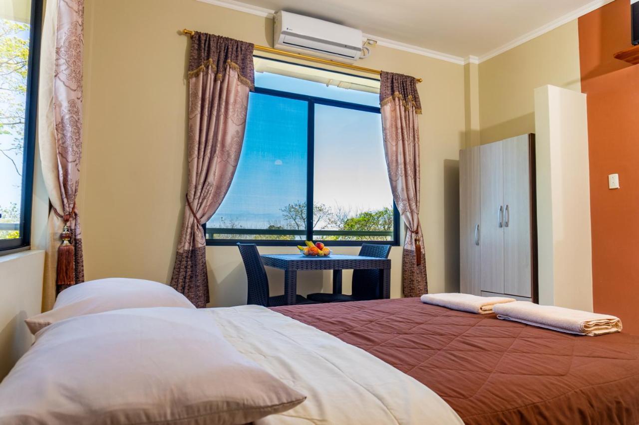 Cucuve Eco Hostal ปูแอร์โต บาเกริโซ โมเรโน ภายนอก รูปภาพ