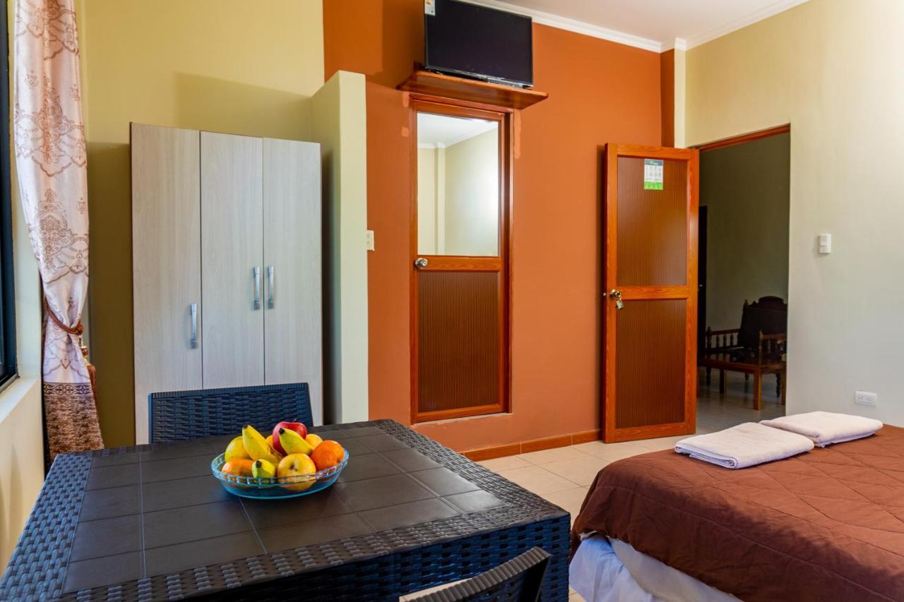 Cucuve Eco Hostal ปูแอร์โต บาเกริโซ โมเรโน ภายนอก รูปภาพ