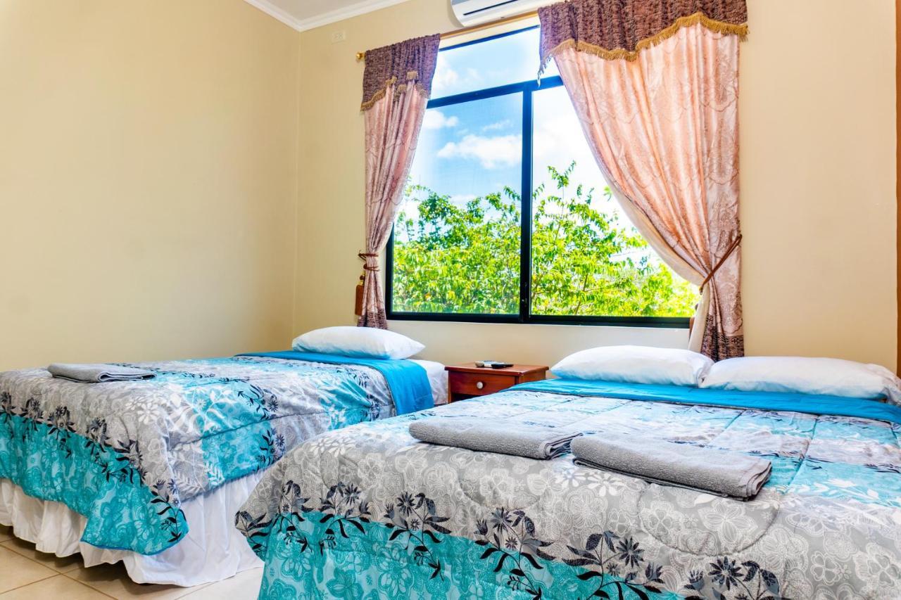 Cucuve Eco Hostal ปูแอร์โต บาเกริโซ โมเรโน ภายนอก รูปภาพ