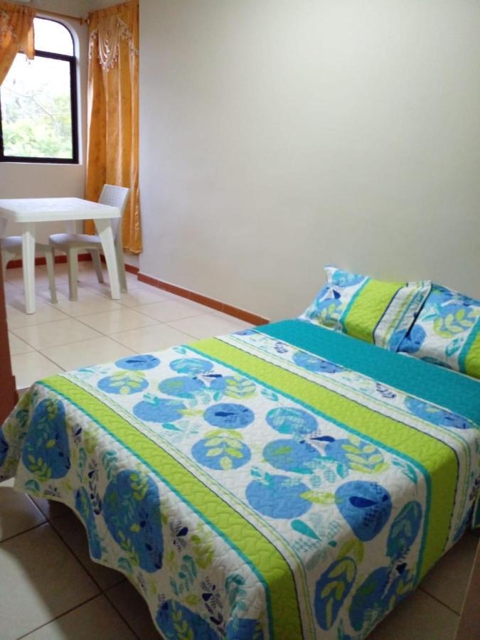 Cucuve Eco Hostal ปูแอร์โต บาเกริโซ โมเรโน ภายนอก รูปภาพ
