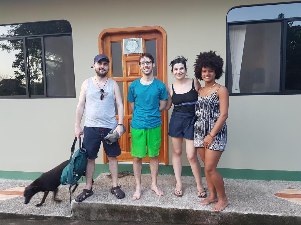 Cucuve Eco Hostal ปูแอร์โต บาเกริโซ โมเรโน ภายนอก รูปภาพ